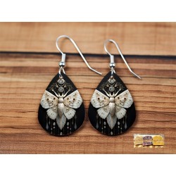 Earring - Moth wh